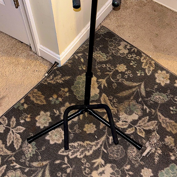 Guitar Holder! You can take it apart! In great condition! - Picture 6 of 7